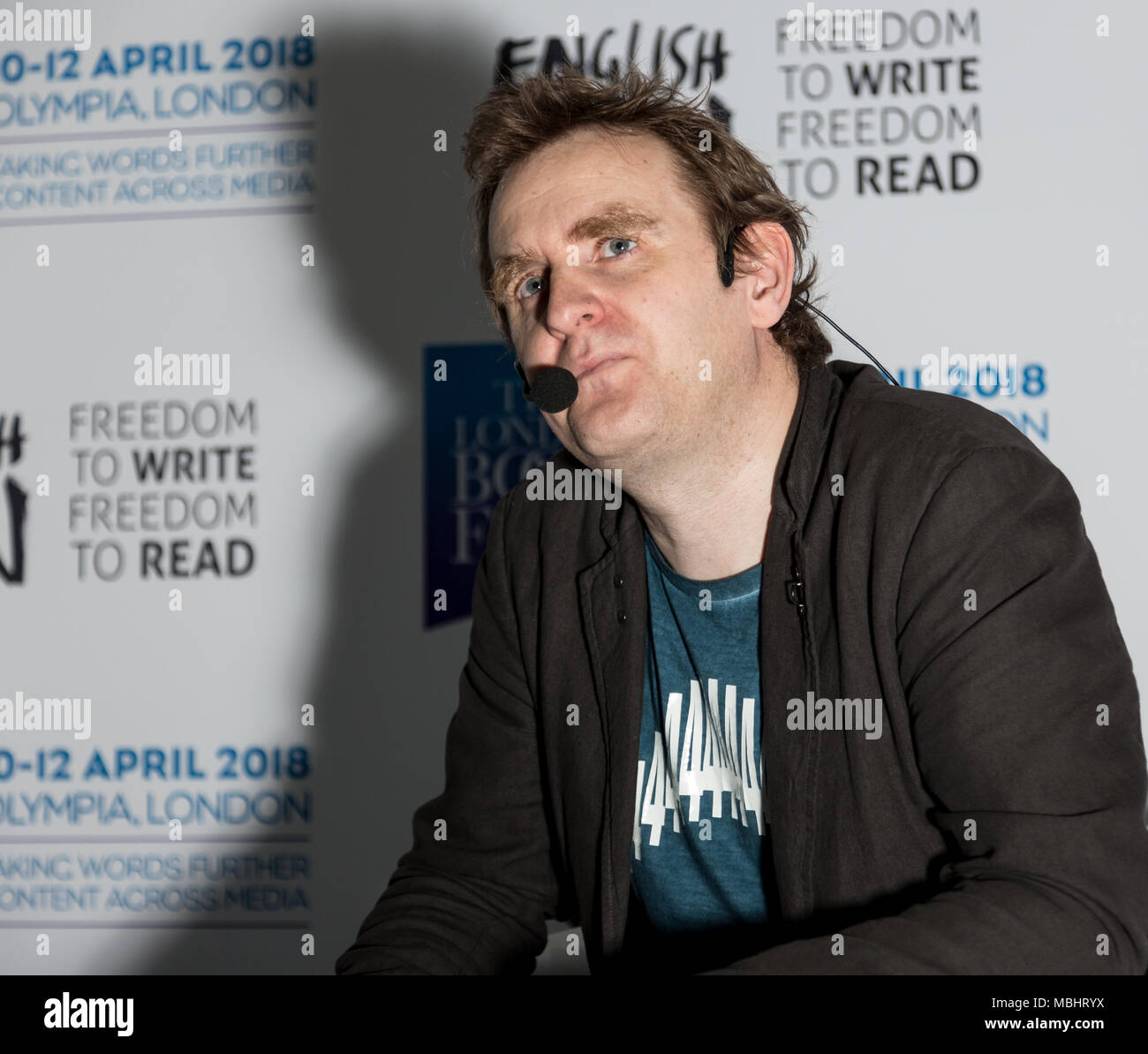 London, UK, 11. April 2018: Thema Nick Harkaway auf einer Konferenz in London 2018 Buchmesse in Olympia Exhibition Centre in London. Quelle: Michal Busko/Alamy leben Nachrichten Stockfoto