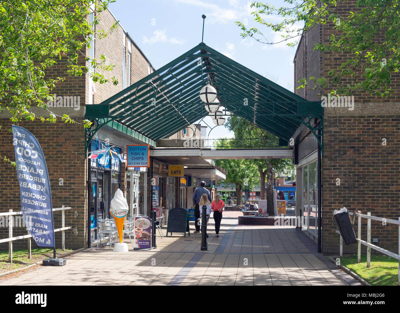 Totton Einkaufszentrum, Totton, Totton und Eling, Hampshire, England, Vereinigtes Königreich Stockfoto