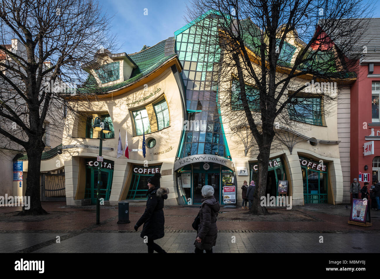 Krzywy Domek - Krumme Haus in Sopot, Polen Stockfoto