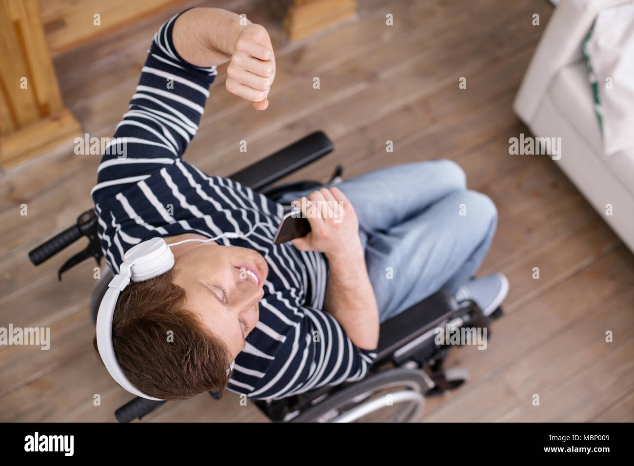 Ansicht von oben Bild von glücklichen Menschen, die sein Leben genießen. Stockfoto