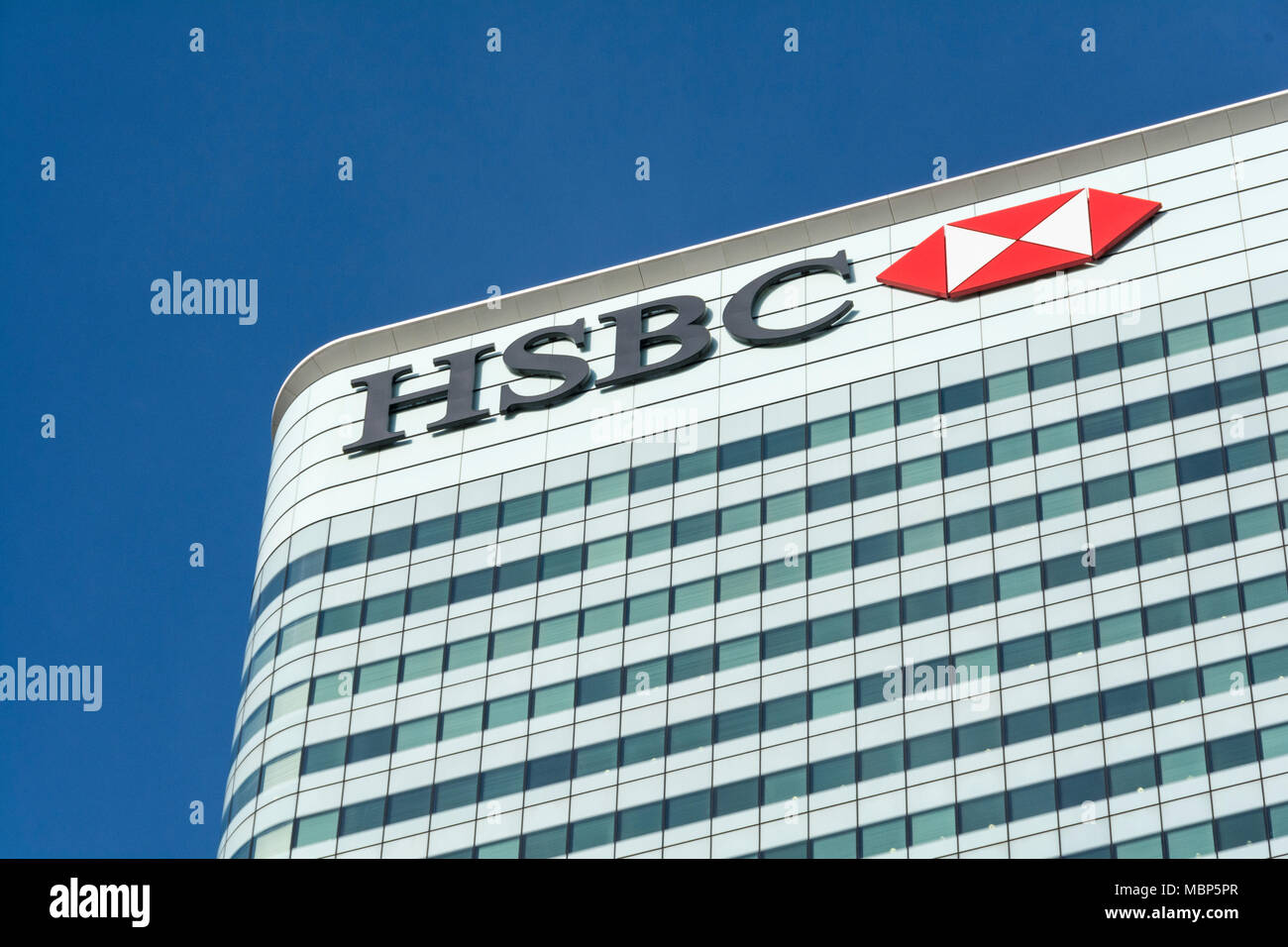 Canada Square, Wolkenkratzer der HSBC-Hauptverwaltung (entworfen von Sir Norman Foster), Canary Wharf, London, England, Großbritannien Stockfoto