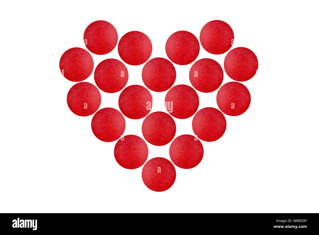 Red Tabletten in Form von Herz auf weißem Hintergrund. Stockfoto