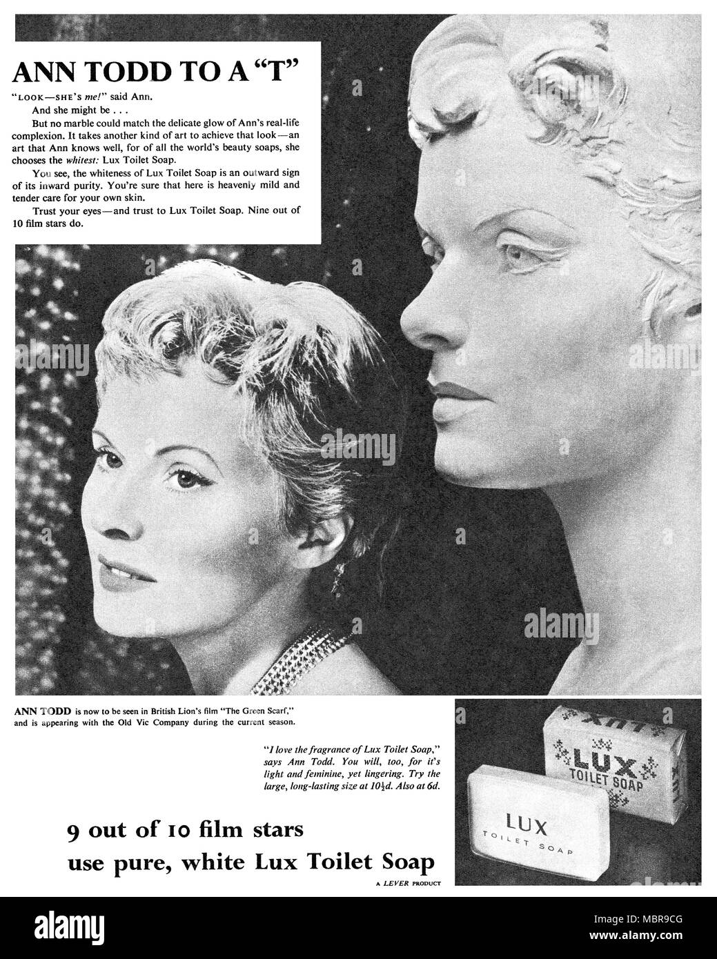 1954 britischen Werbung für Lux Seife, mit der Schauspielerin Ann Todd. Stockfoto