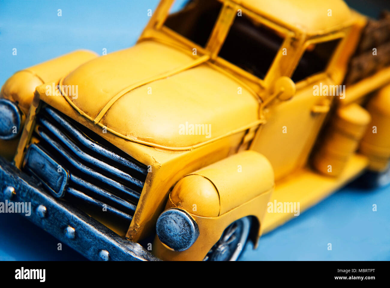 Gelbe Pickup Truck Stockfoto