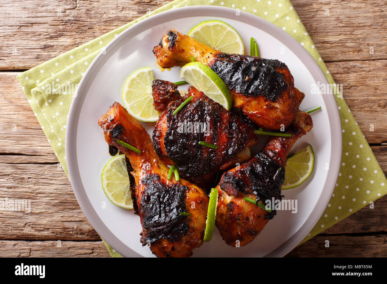 Verkohltes essen -Fotos und -Bildmaterial in hoher Auflösung – Alamy