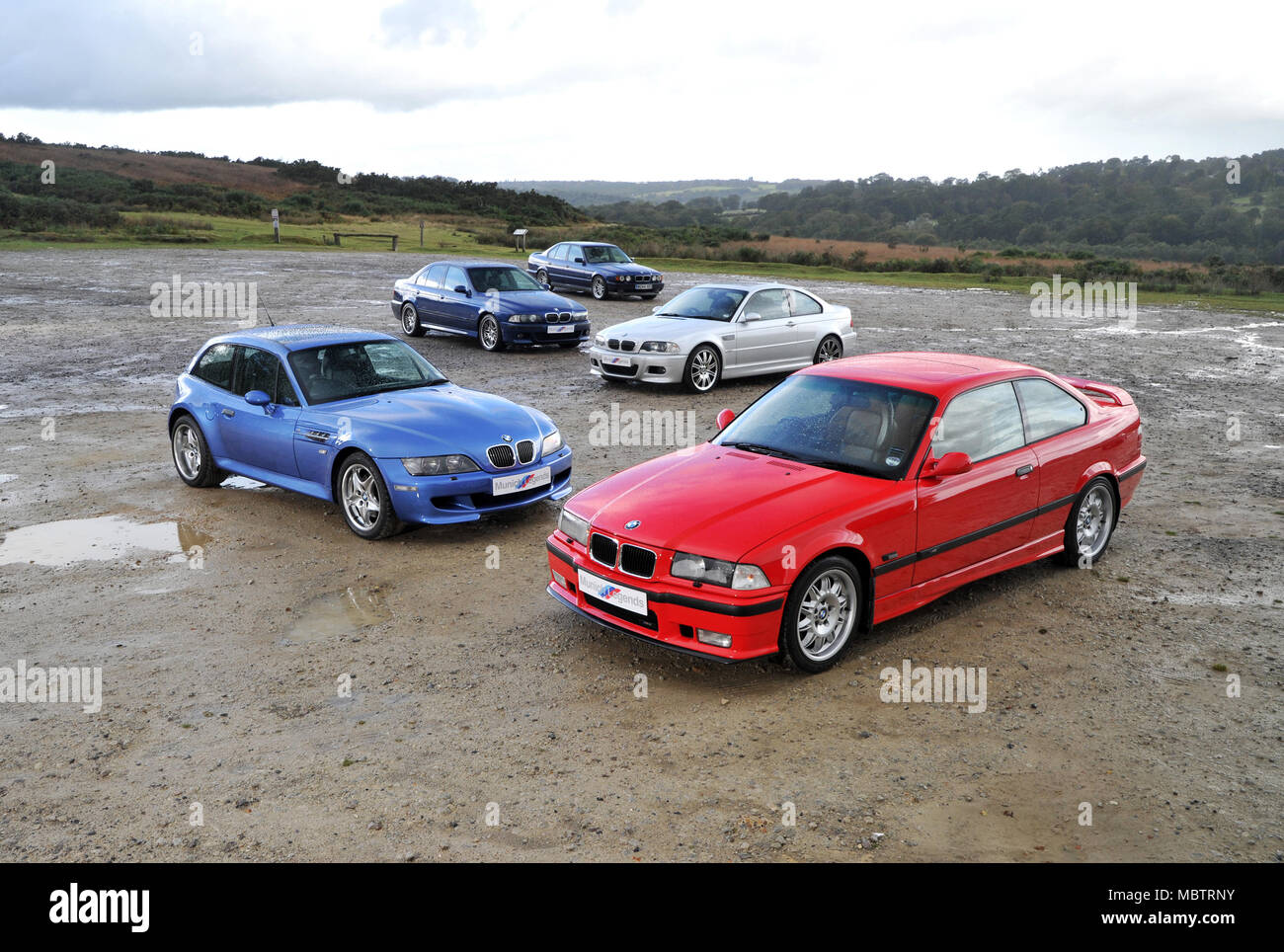 1990 s BMW M Autos, E36 M3, E46 M3, E34 M5, E39 M5 und Z3 M Stockfotografie  - Alamy