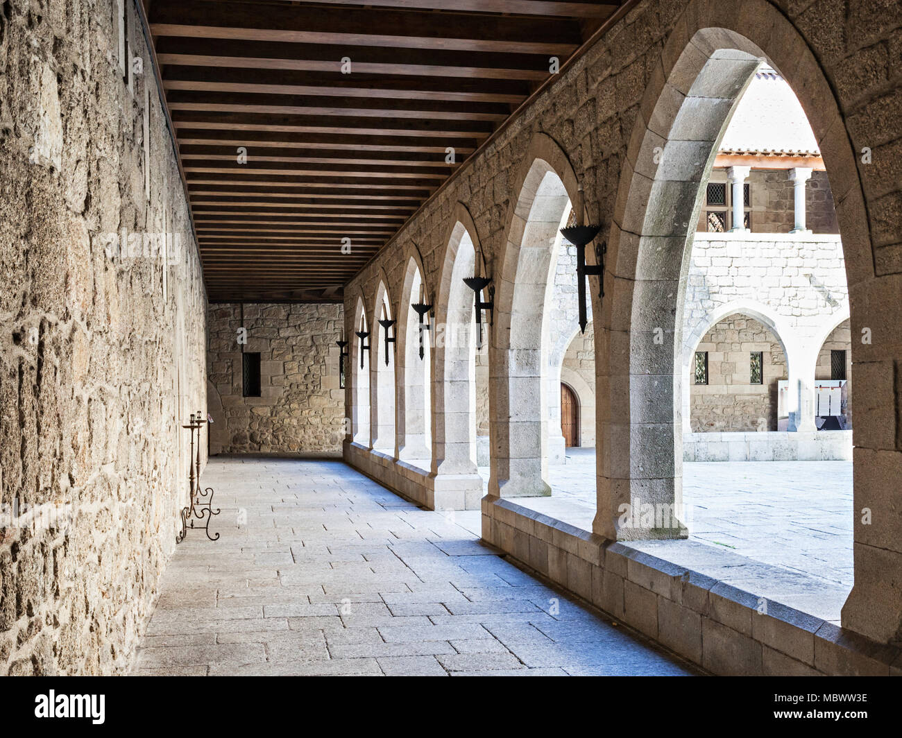 GUIMARAES, PORTUGAL - 11. Juli: Im Palast der Duques von Braganza am 11. Juli 2014 in Guimaraes, Portugal Stockfoto