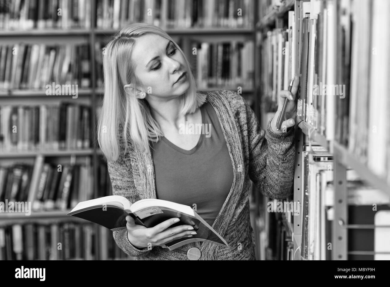 Vertiefte ausbildung SchwarzweißStockfotos und bilder Alamy