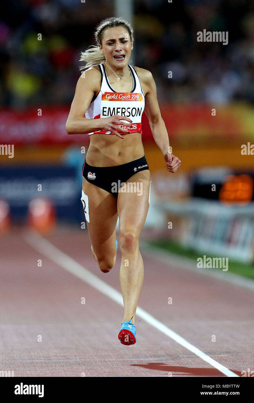 England's Niamh Emerson konkurriert im Siebenkampf 200 m der Frauen - Wärme 1 am Tag acht Carrara Stadion während der Commonwealth Games 2018 in der Gold Coast, Australien. Stockfoto