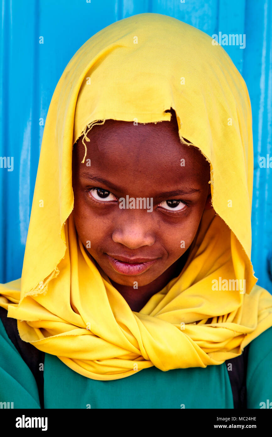 Ein äthiopischer Schulmädchen, Harar, Äthiopien Stockfoto