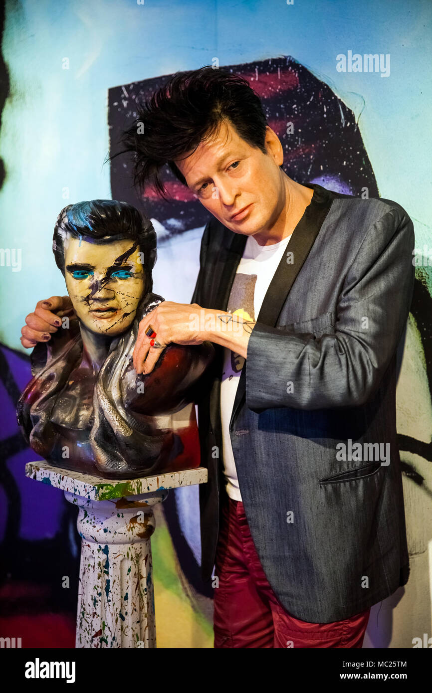 Amsterdam, Niederlande - März 2017: Wachsfigur des niederländischen Musiker und Maler Herman Brood in Madame Tussauds Wax Museum in Amsterdam, Niederlande Stockfoto