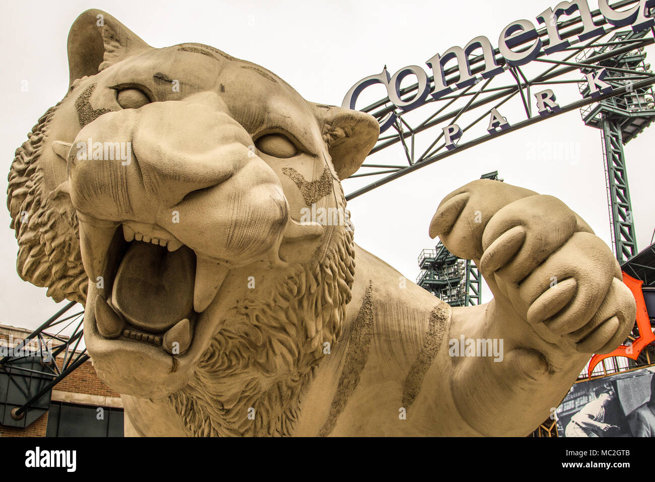 Die Außenseite des Comerica Park im Zentrum von Detroit. Comerica Park ist die Heimat der Detroit Tigers Major League Baseball Team. Stockfoto