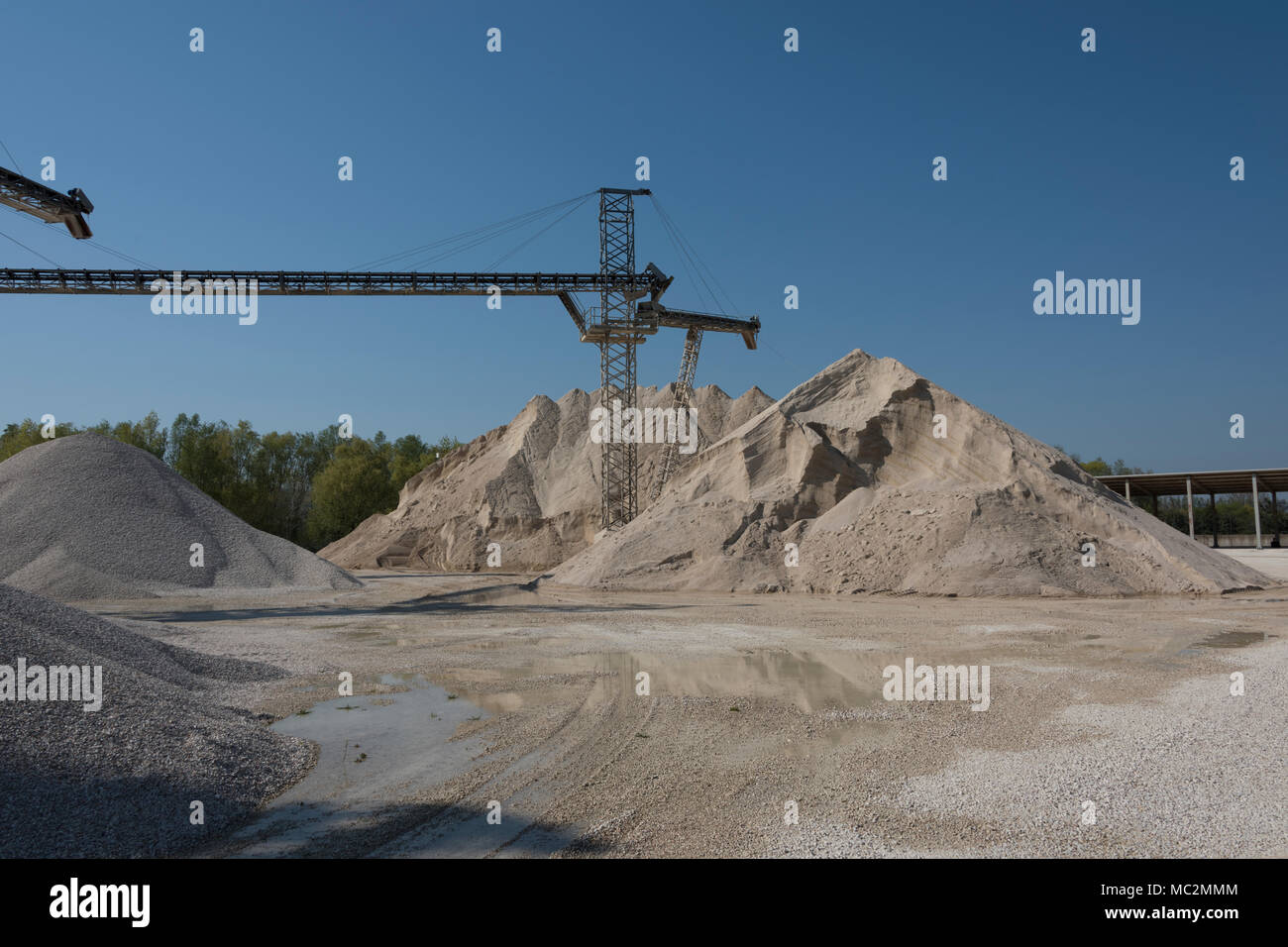 Kies factory Strukturen und Details Stockfoto