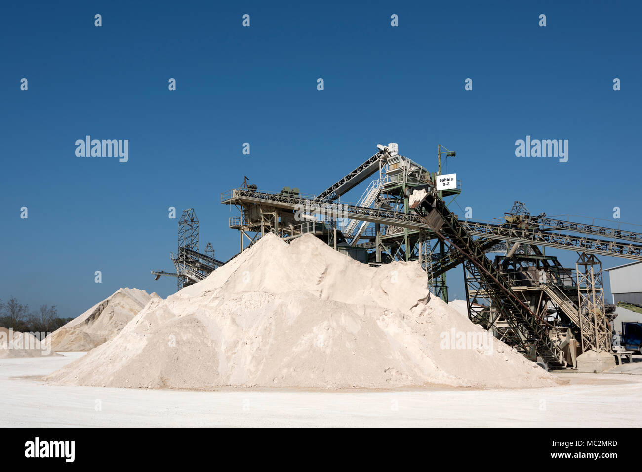 Kies factory Strukturen und Details Stockfoto