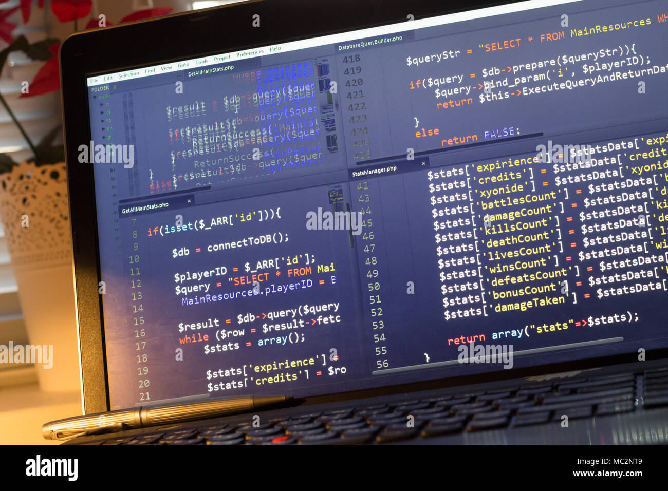 PHP-Code. Computer Quellcode. Abstrakte Bild der Web Developer. Die digitale Technologie moderne Hintergrund. Code wird von mysel erstellt Stockfoto