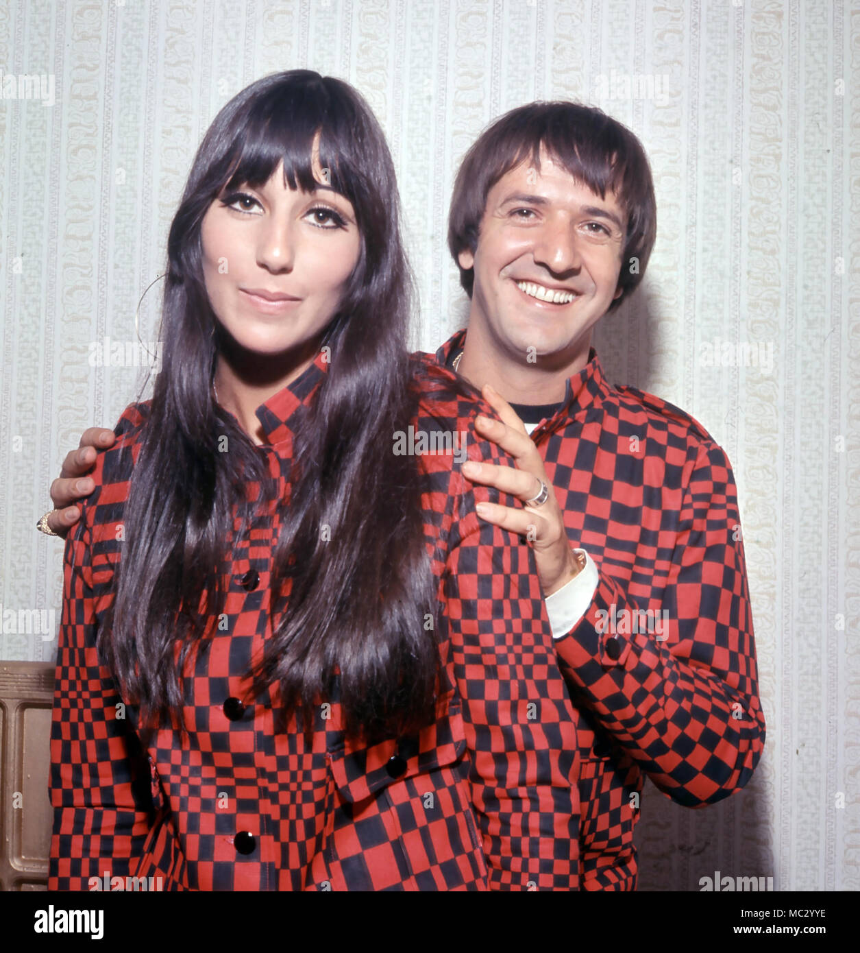 SONNY UND CHER UNS pop Sänger in London im Jahre 1966. Foto: Tony Gale Stockfoto