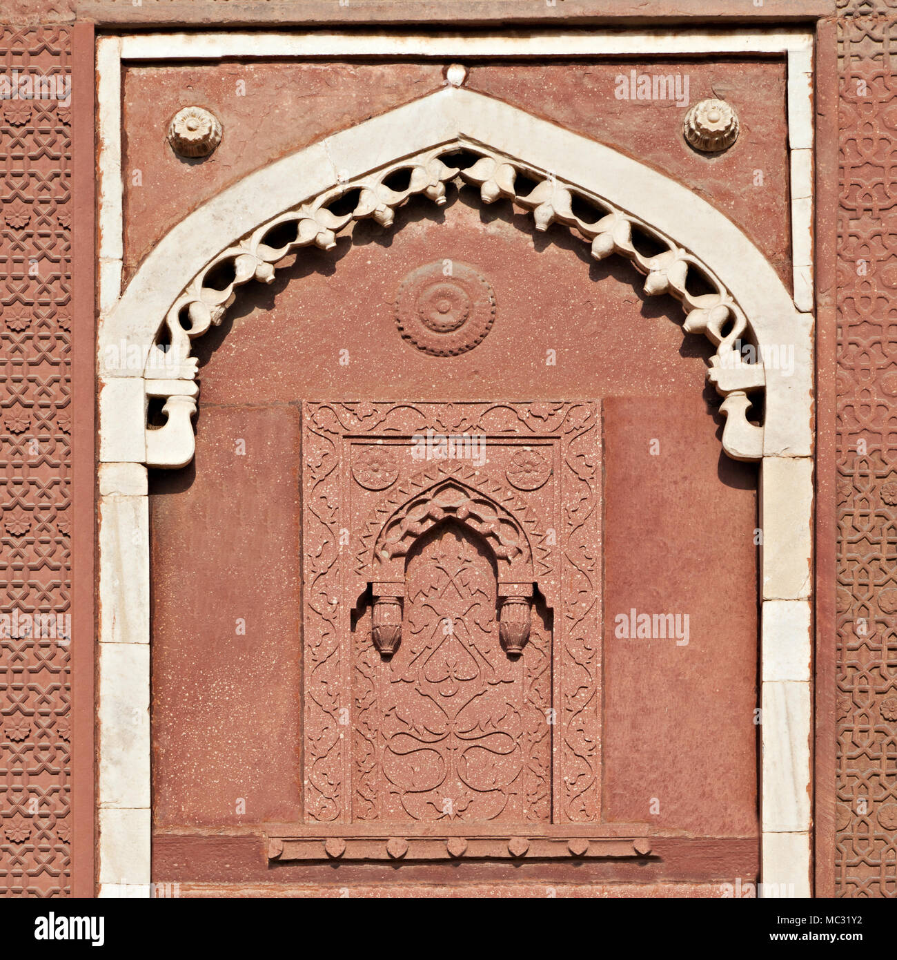 Alkoven - islamischen oder Mogul-Architektur, Agra Fort, Indien Stockfoto