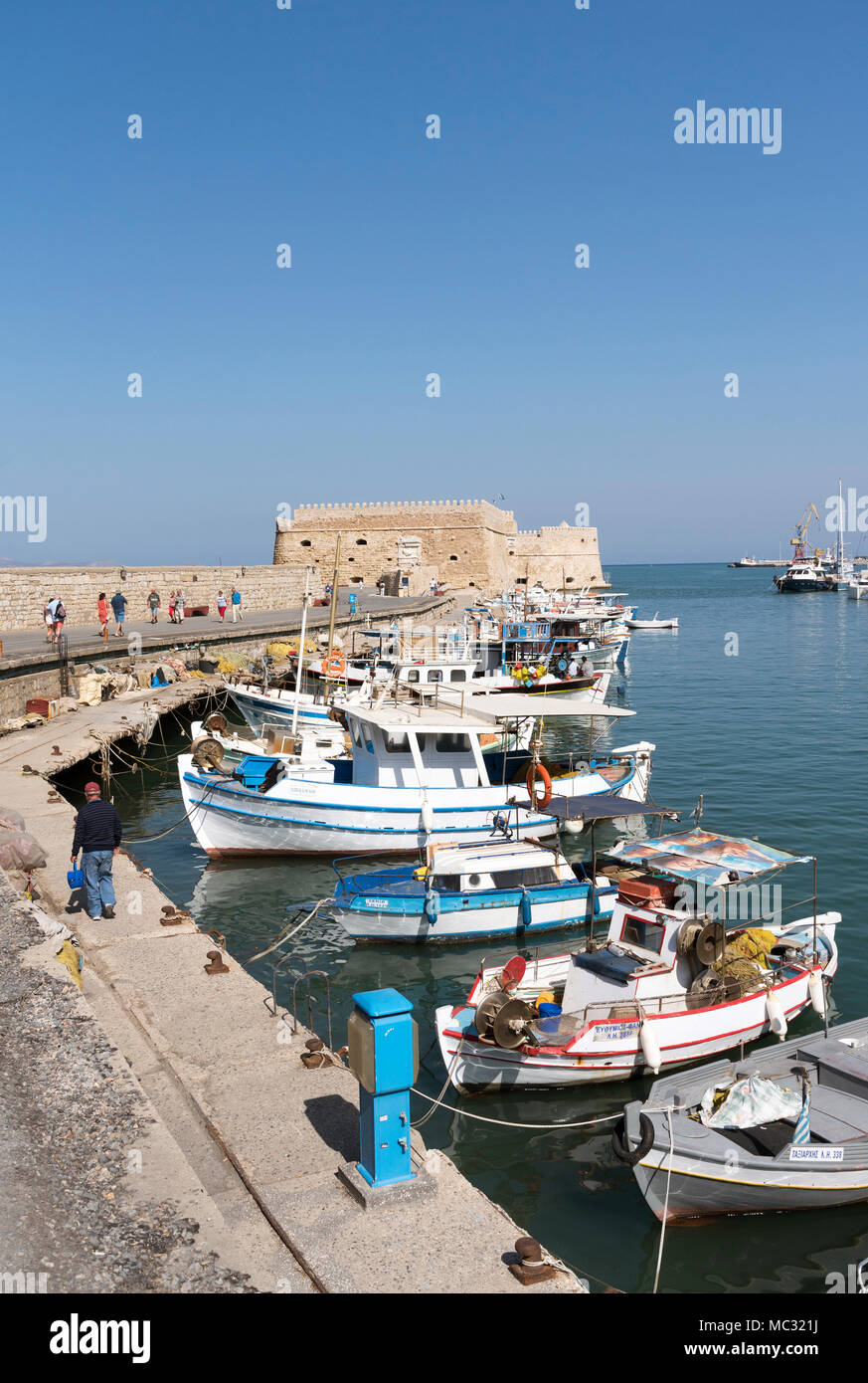 Heraklion Hafen und die Festung Venetion, Kreta, Griechenland. 2017. Stockfoto
