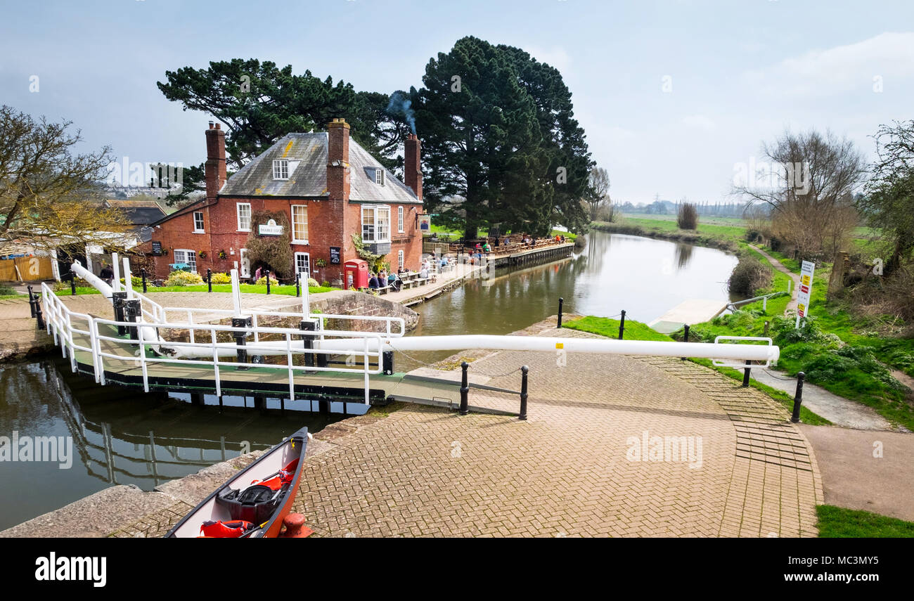 Schlössern Pub auf der Exeter Ship Canal, Exeter Devon, Großbritannien Stockfoto