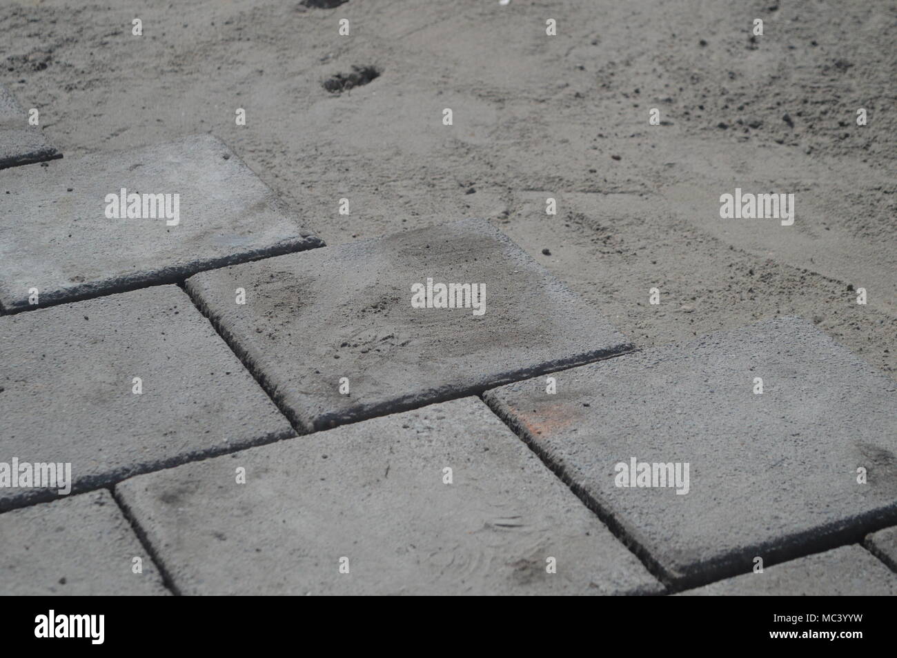 Neue Layed Steine auf der Straße Stockfoto