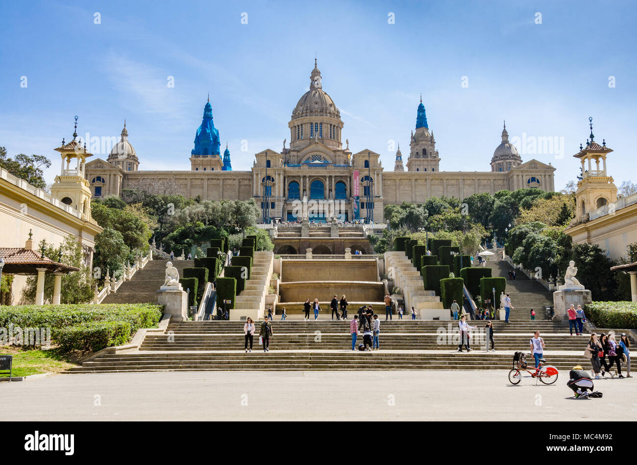Ein Blick auf das nationale Kunstmuseum von Katalonien, die im Palau Nacional in Barcelona, Spanien. Stockfoto