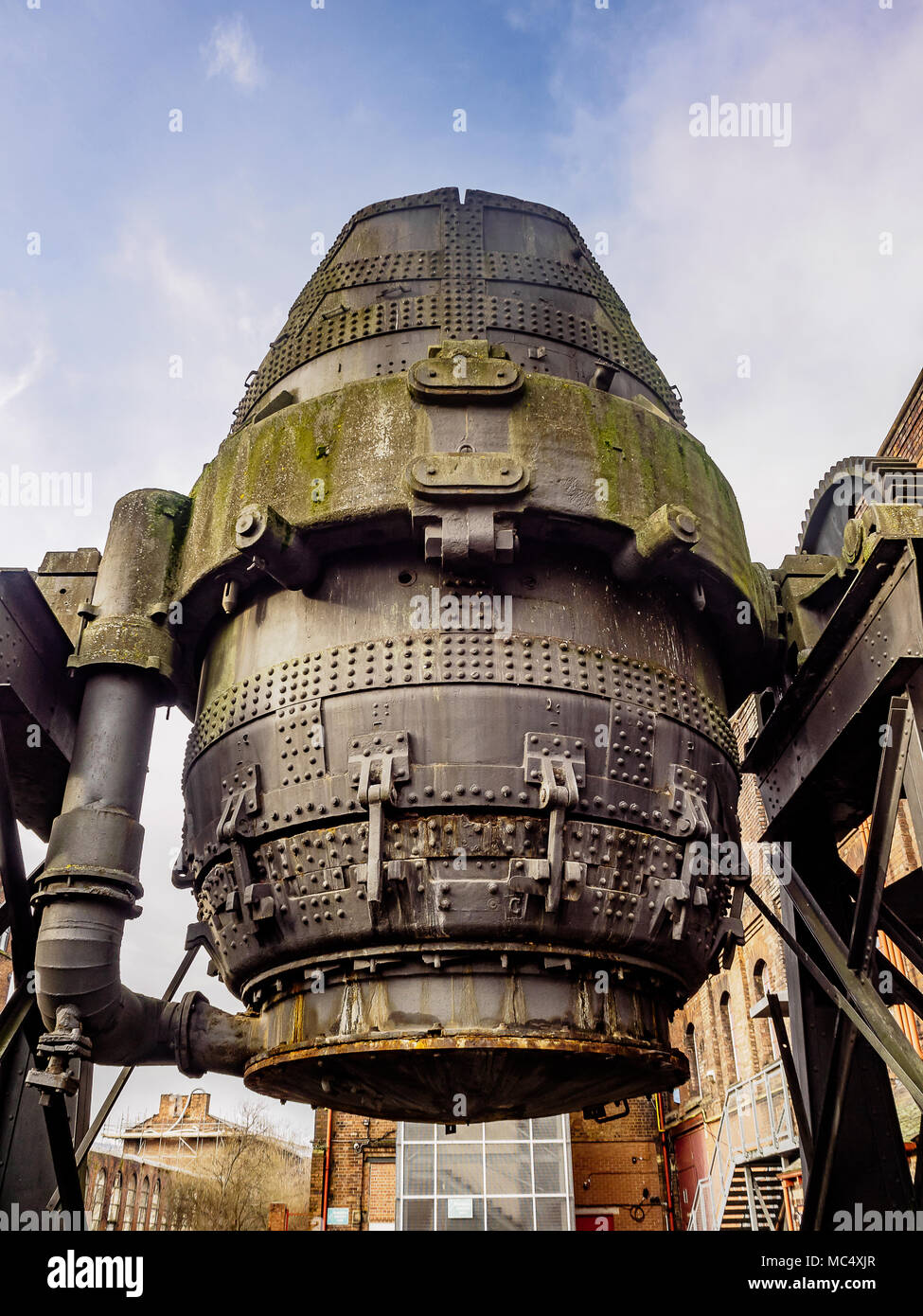 Bessemer Convertor bei Sheffield Kelham Island Museum Stockfoto