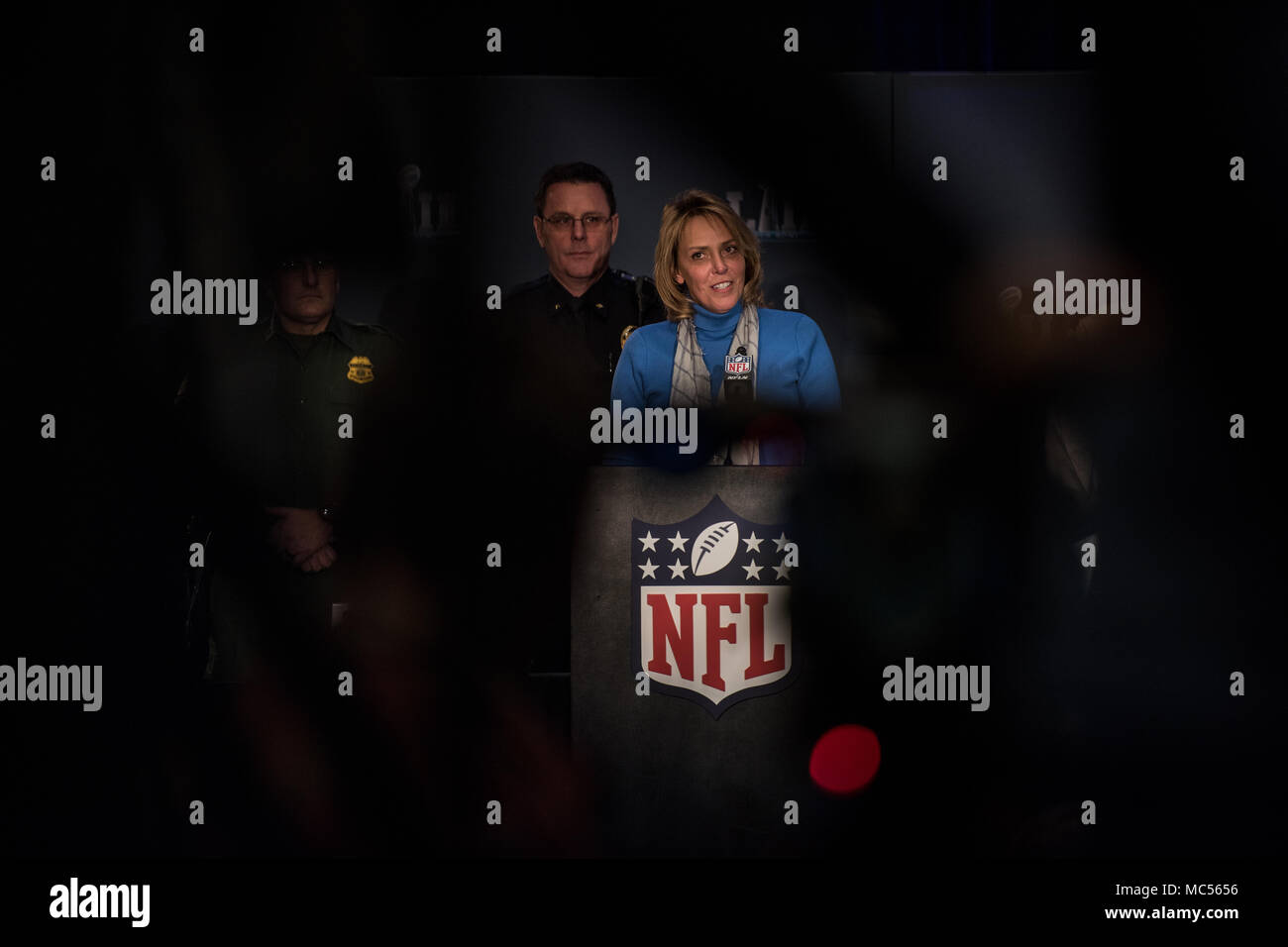 NFL Chief Security Officer Cathy Lanier lobte Bundesgesetz Durchsetzung für ihre Zusammenarbeit Öffentliche Sicherheit und Sicherheit zu sorgen. Stockfoto