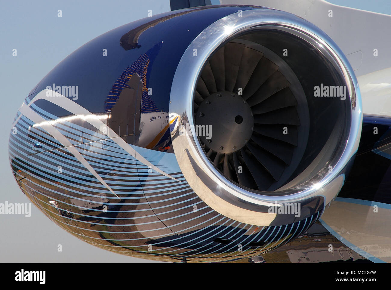 Embraer Legacy 600 Motor in Farnborough International Airshow FIA 2006. Ableitung der Embraer ERJ145 Familie von Verkehrsflugzeugen. Stockfoto