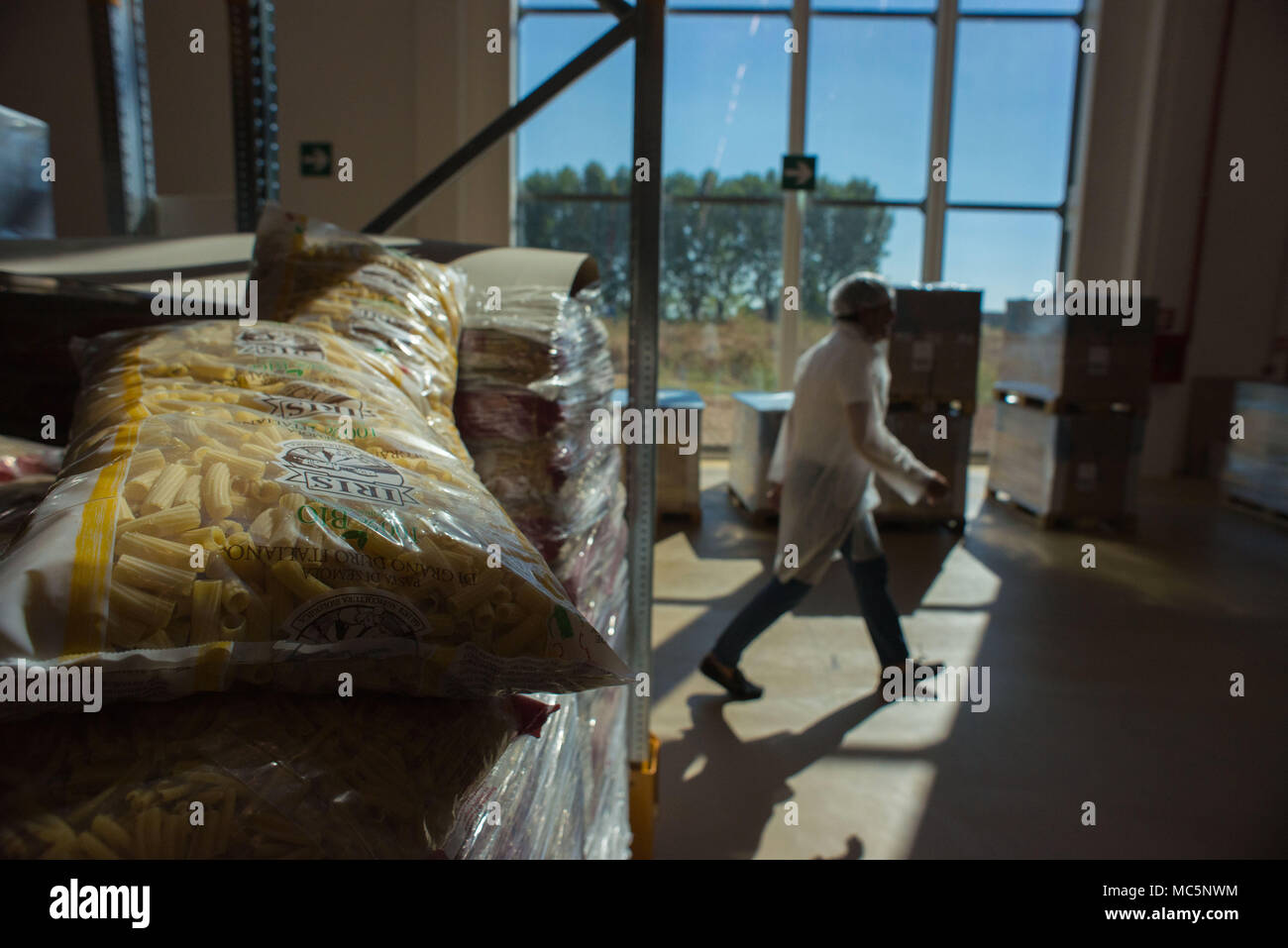 Casteldidone (Cremona). Pasta Factory Iris Bio. Einige der Mitglieder und Mitarbeiter. Italien. Stockfoto