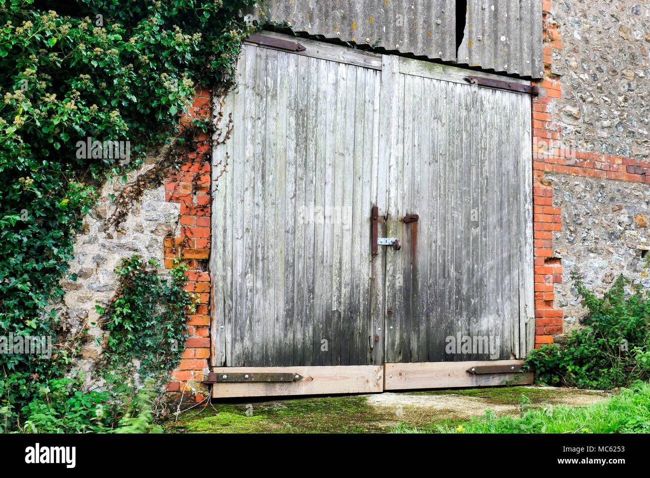 Eine alte Scheune in der Landschaft von Dorset. Stockfoto