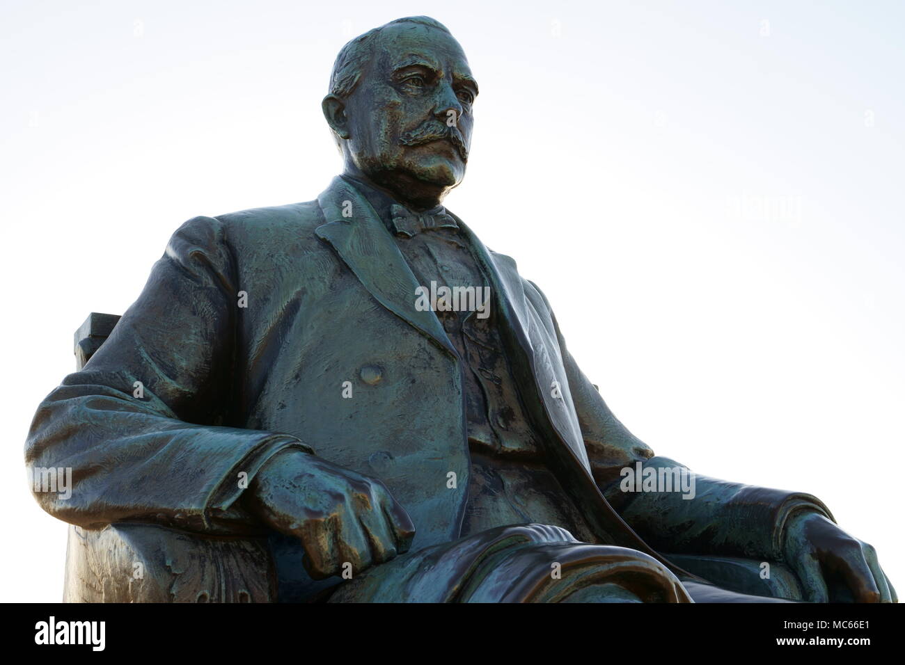 Belles-Isle, Detroit, Michigan/USA, 7. April 2018: Die Statue von James Scott an seinem Brunnen. Stockfoto