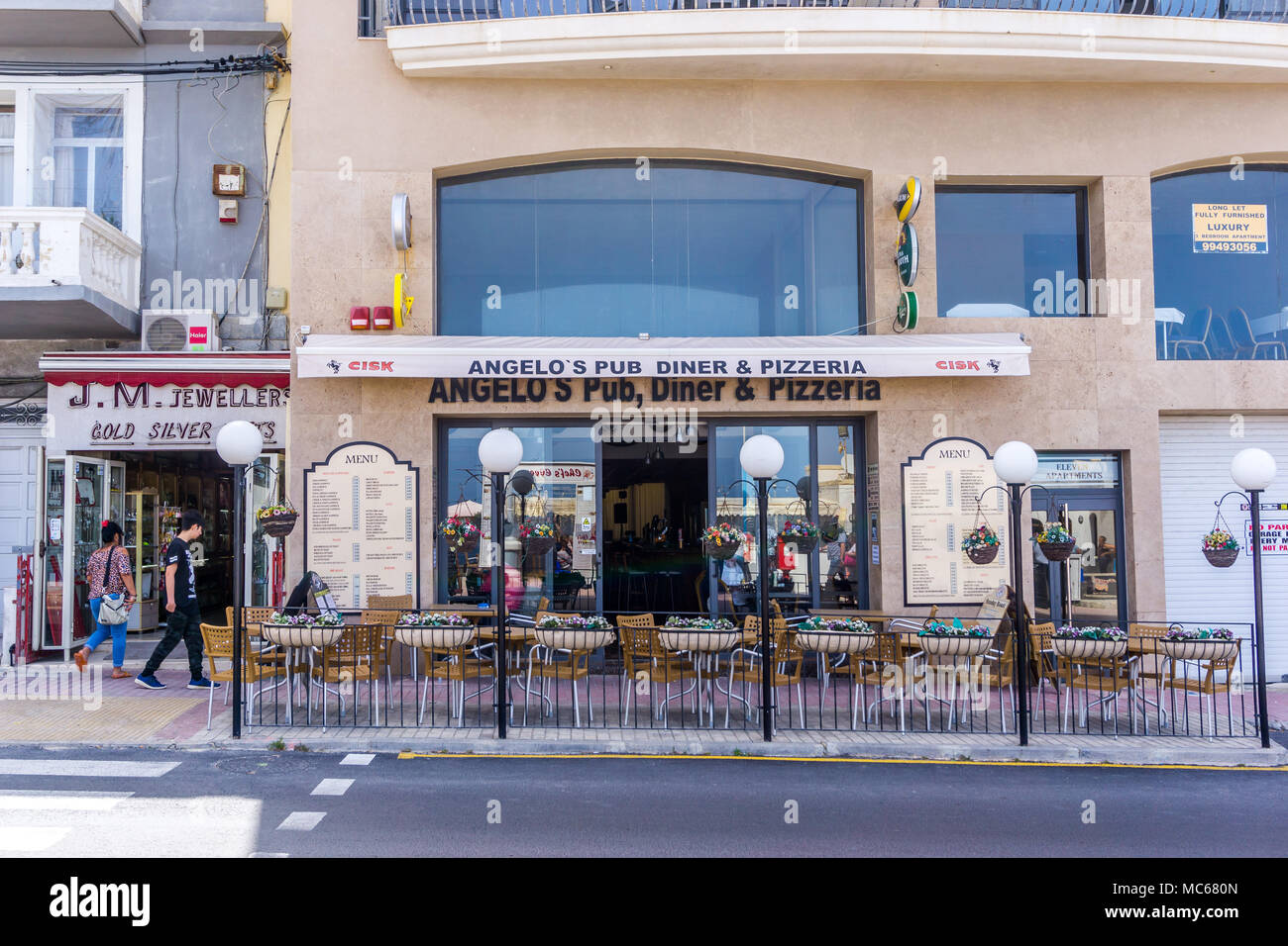 Angelos Pub Restaurant und Pizzeria, Dawret il-gzejjer, St Pauls Bay, Malta, Europa, Stockfoto