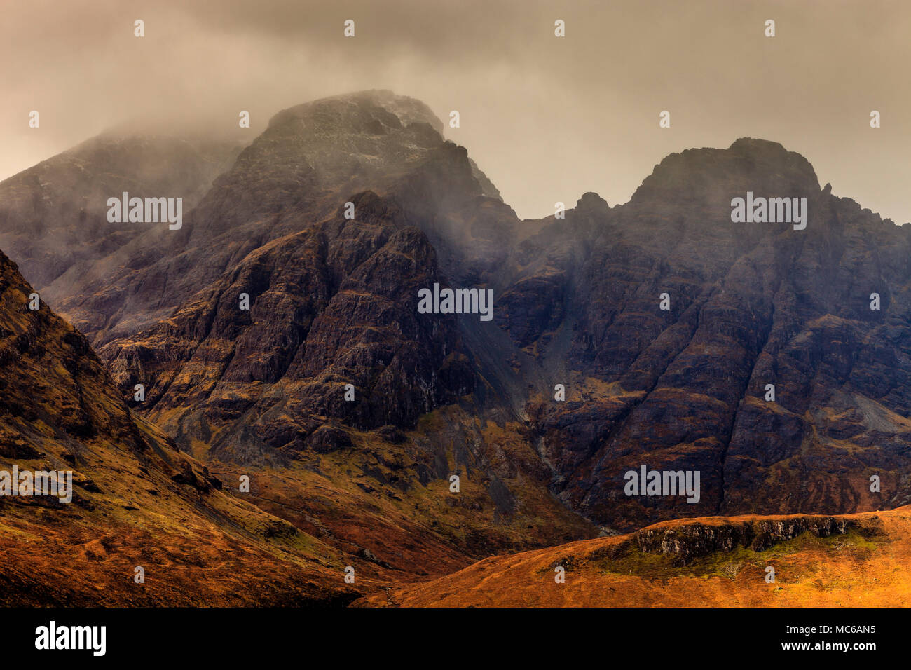 Bla Bheinn (blaven), die Cuillin Mountain Range, Isle Of Skye, Schottland Stockfoto
