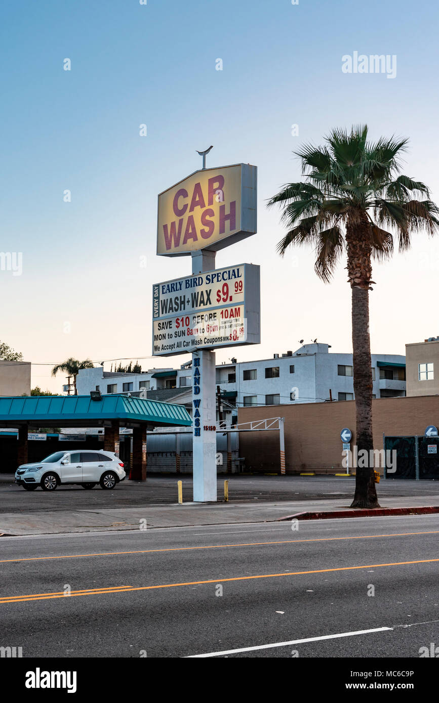 Car Wash Sign Stockfotos Und Bilder Kaufen Alamy