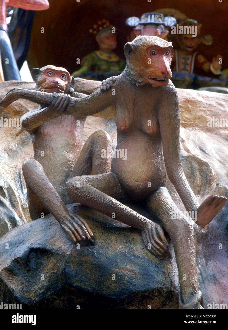 Tiere Affen aus der mythologischen Geschichte von Hua Guo Shan, in der Haw Par Villa Singapur Stockfoto