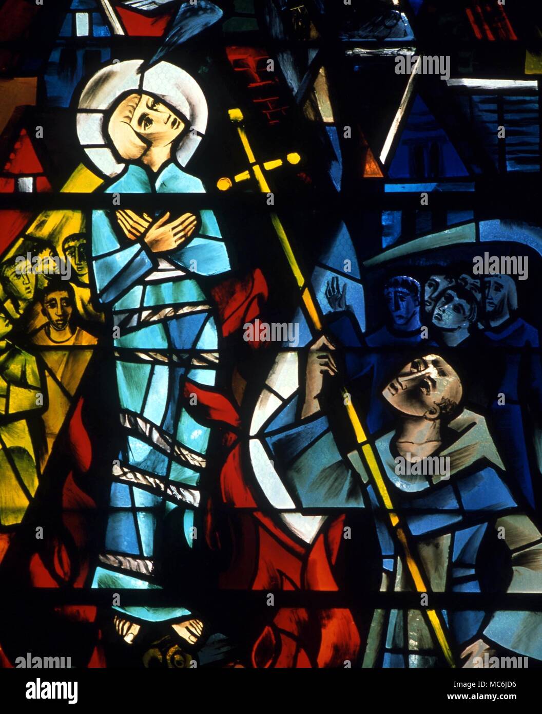 Jeanne d'Arc. Joan vorbereitet für den Scheiterhaufen. Kirchenfenster von der kleinen Kirche im nativen Joan's Dorf Domremy, in Frankreich Stockfoto