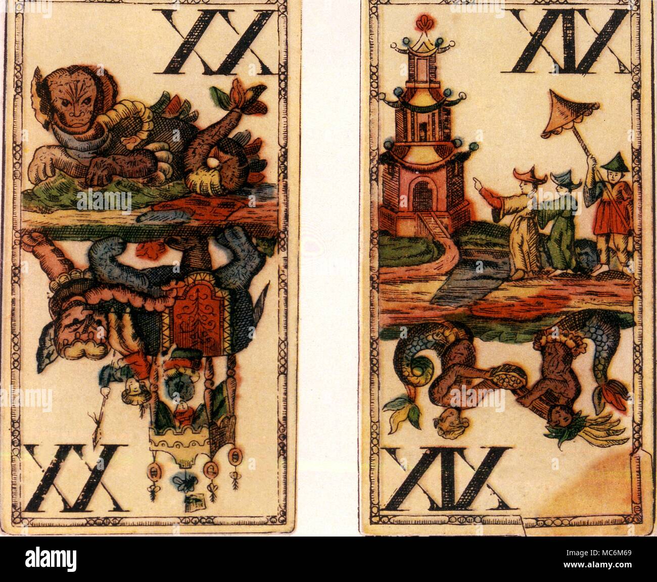 Tarot Karten - Major arcana Zwei Hauptarcana aus einem seveneenth  Jahrhundert Schweizer Deck des Marseille Typ in Konstanz im Jahre 1680  gedruckt. Die Sonne (Le Soleil) und der Mond (La Lune) von