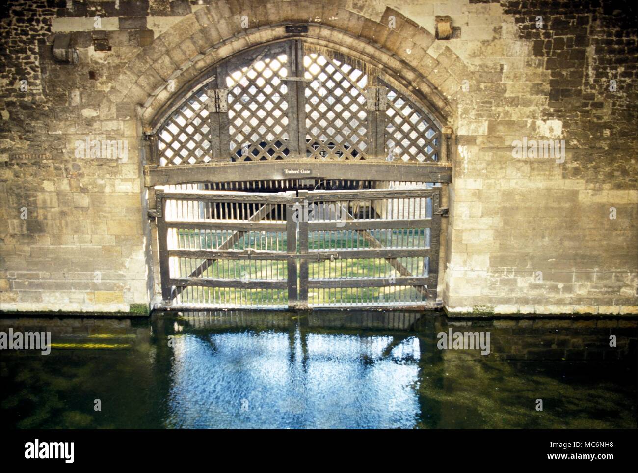 London Traitors Gate Verräter' Tor, wo viele berühmte Gefangene der Tower von London zum letzten Mal eingegeben Stockfoto