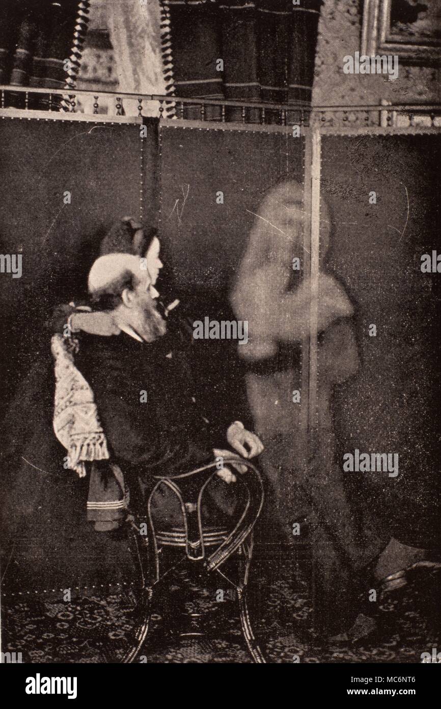 Dies ist die Manifestation genannt Yolande der Jüngere. Das Bild wurde vom 12. Februar 1897 uner die Arbeit als Medium von Madame d'Esperance genommen. Die Kratzer auf der Oberfläche des Drucks auf die Glasplatte. Stockfoto