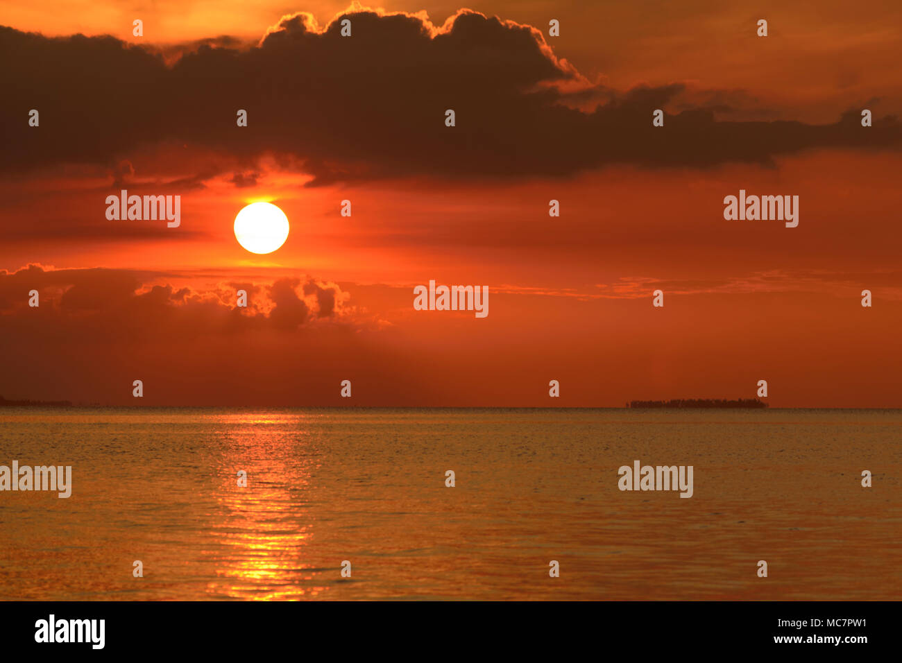 Malerische natürlich der goldene Stunden Sonnenuntergang Stockfoto