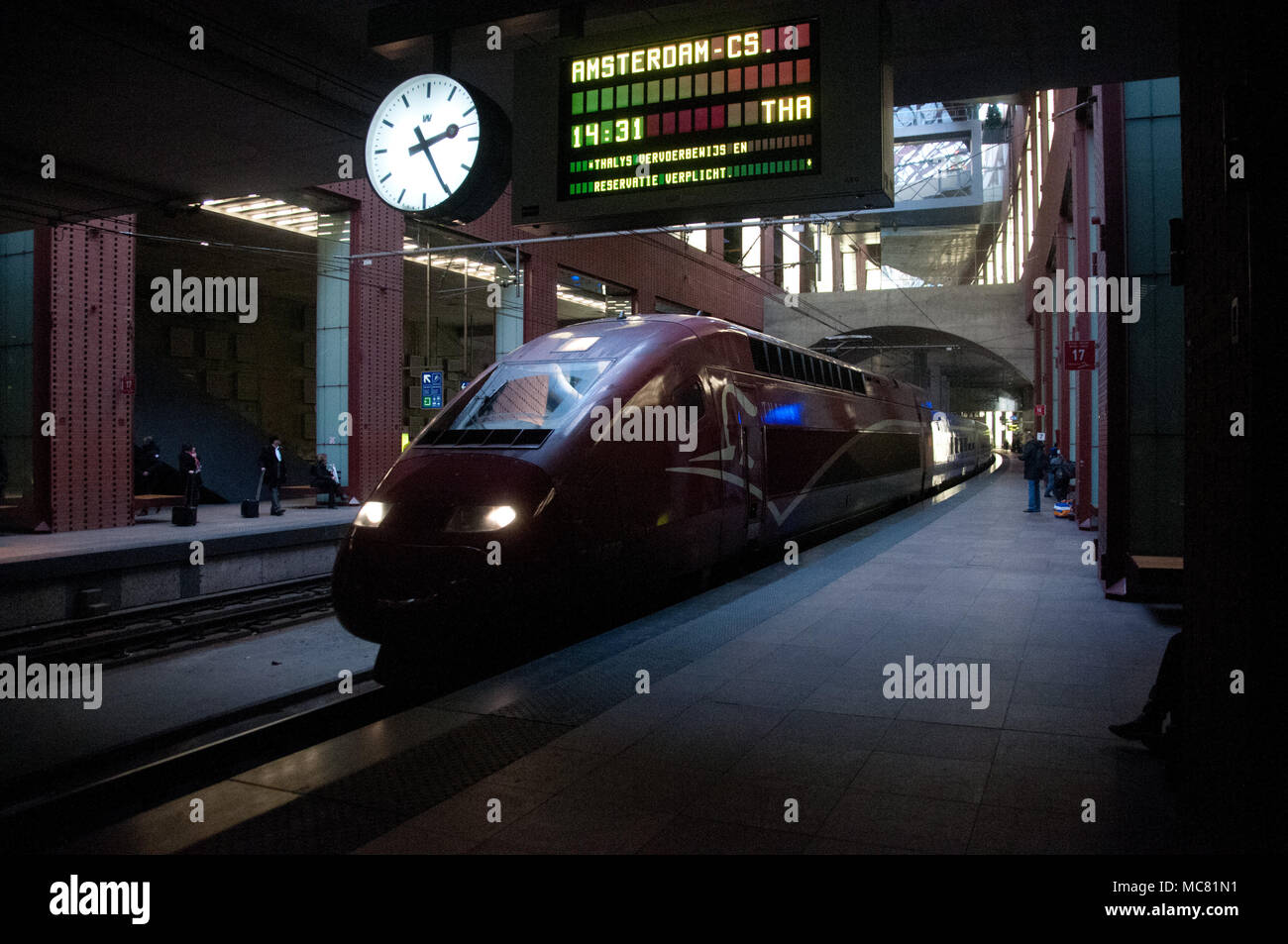 Auf Welchem Gleis Kommt Der Thalys In Köln An Thalys tgv train -Fotos und -Bildmaterial in hoher Auflösung – Alamy