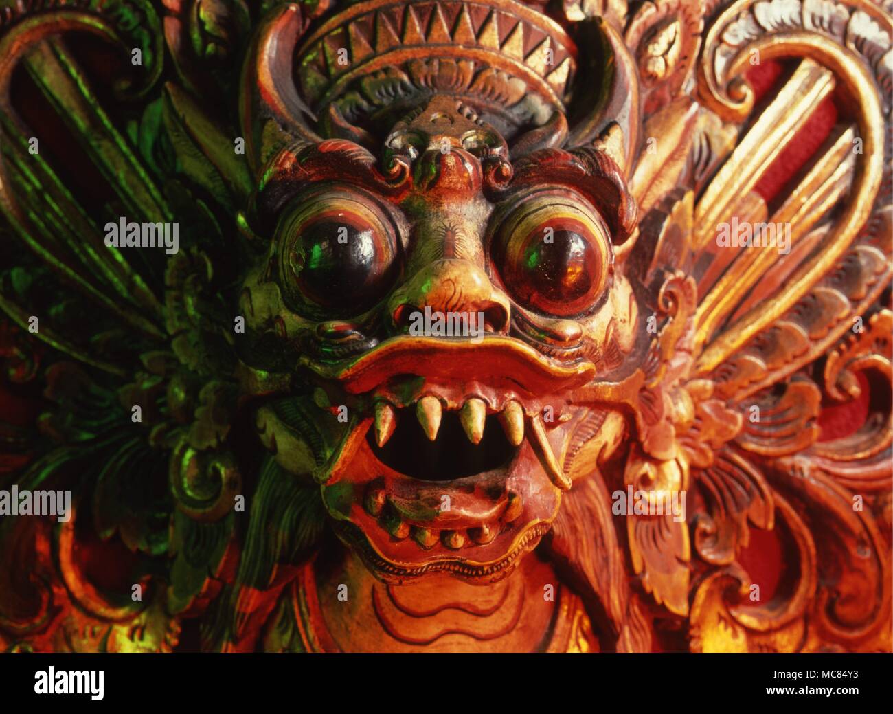 Balinesische Daemon, genannt von den Einheimischen 'Bomba', und von ihnen als Wächter gegen das Böse gesehen. Stockfoto