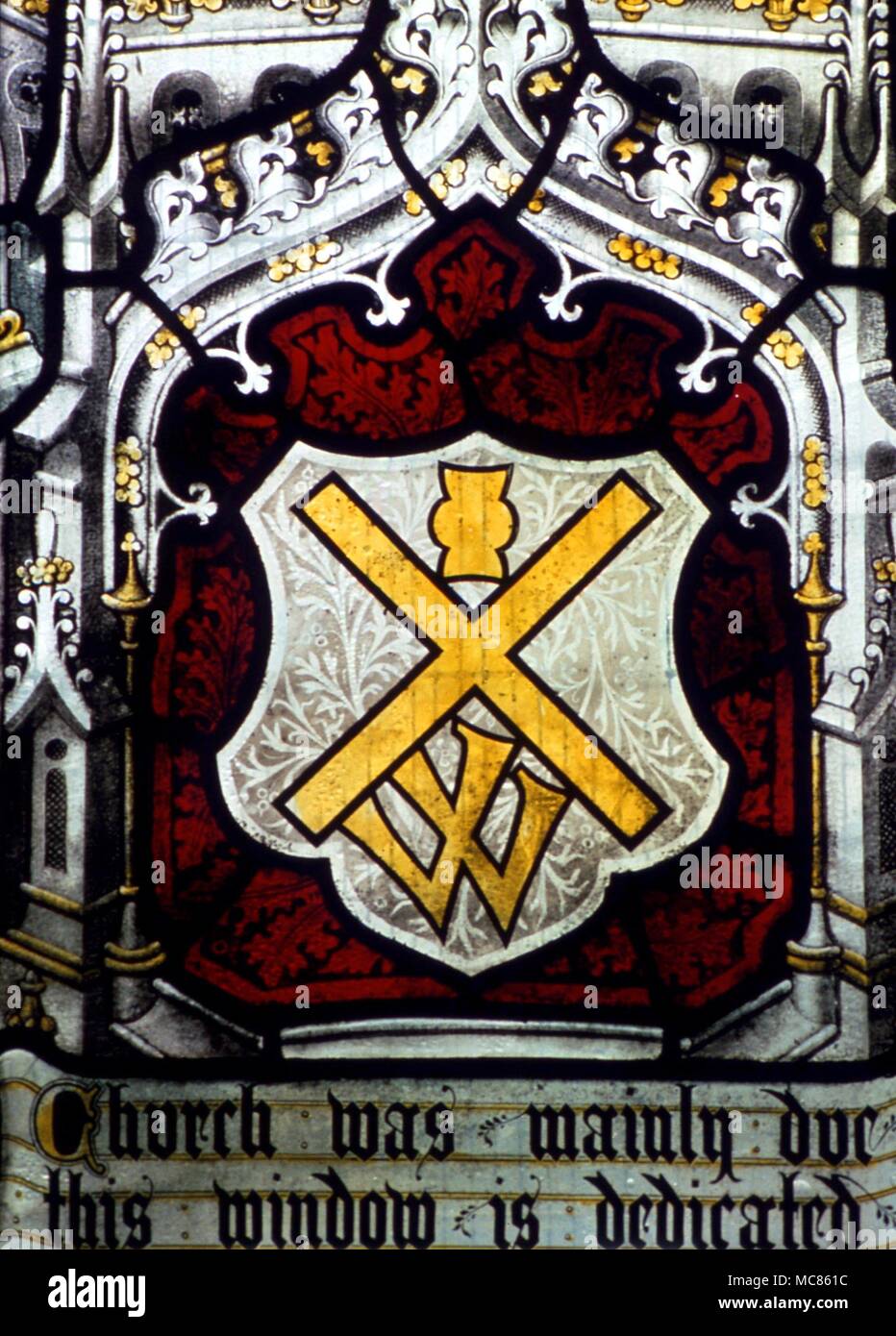 Christliche Symbole Von Kreuz Und Kelch Mit Alten Symbol Fur Sieg W Der Doppel V Aus Dem Griechischen Wort Fur Sieg Auf Einem Gefarbten Glas Schild In Newbury Pfarrkirche Das W Ist Auch Eine