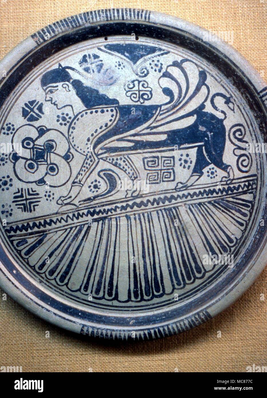 Gemalten Bild eines antiken griechischen Sphinx auf Keramik von ca. 2.Jahrhundert v. Chr., in Rhodos Museum Stockfoto