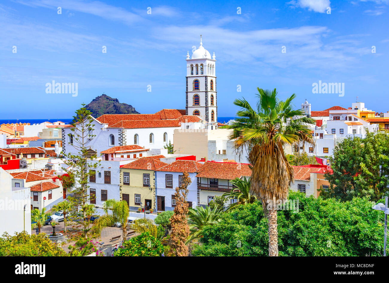 Garachico, Teneriffa, Kanarische Inseln, Spanien: Überblick über die bunte und schöne Stadt Garachico. Stockfoto