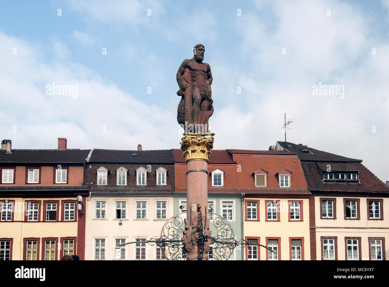 Herkules Brunnen am Marktplatz Heidelberg Baden-Wuerttemberg Deutschland Stockfoto