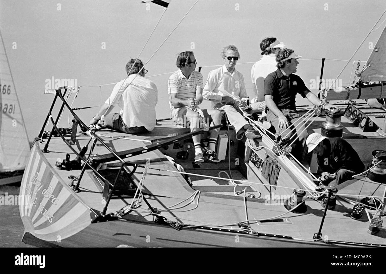 AJAXNETPHOTO. 1977. SOLENT, England. ADMIRAL'S CUP - INSHORE RACE-BAY BEA (USA). Foto: Jonathan Eastland/AJAX REF: 1977 10030 Stockfoto