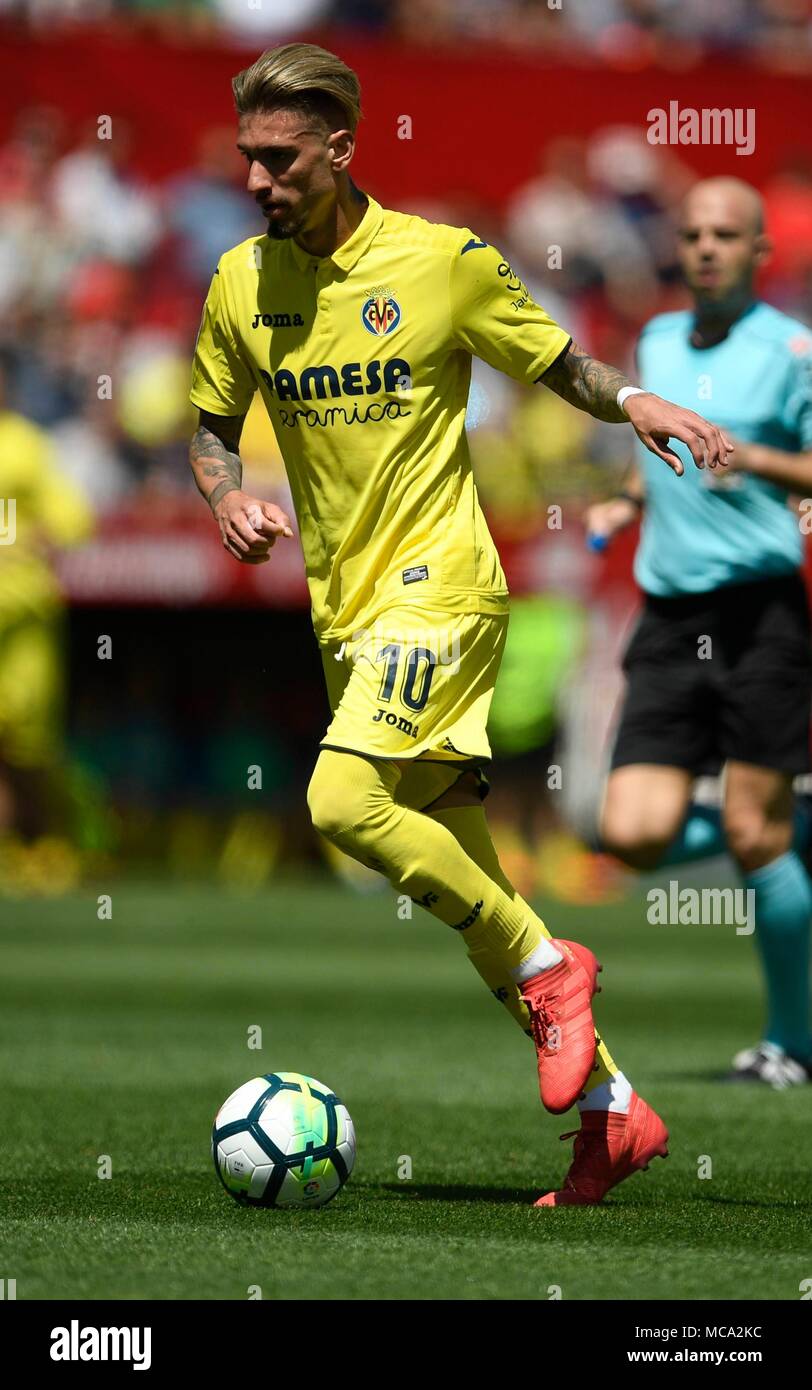 El jugador del Villarreal CF S. Castillejo en el Partido de Futbol perteneciente a Liga Santander; enfrentando al FC Sevilla vs Villarreal CF estadio Ramon Sanchez Pizjuan Sevilla Andalusien; Spanien; Dia 14 de Abril, 2018; Foto: Cristobal Duenas Cordon drücken Sie Stockfoto