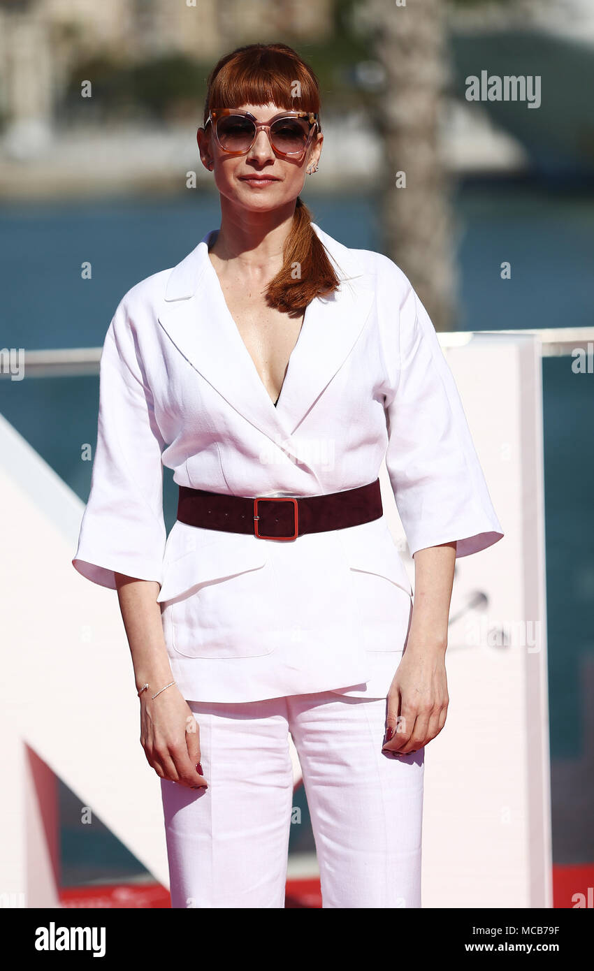 Najwa Nimri besucht das fotoshooting der TV-Serie "Vis a Vis" mit im 21 Malaga Filmfestival in Málaga. Das Festival de Málaga oder Malaga Film Festival ist ein jährlich stattfindendes Filmfestival in Málaga statt, es ist vor allem die Spanische Sprache Filme zu fördern. Stockfoto