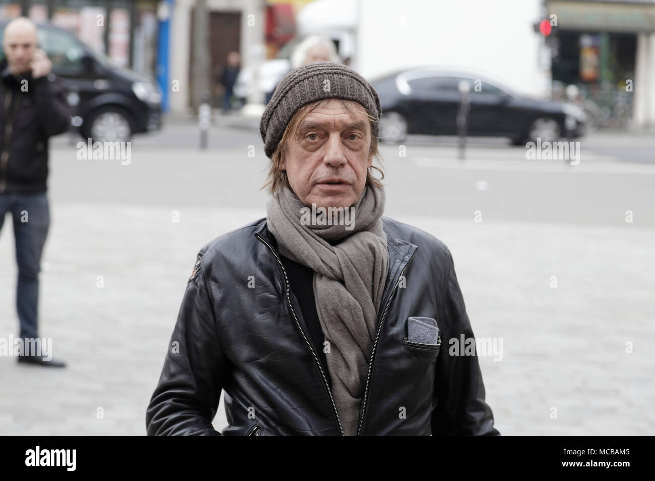 Paris, Frankreich. 12 Apr, 2018. Jean-Louis Aubert an der Jacques Higelin Beerdigung im Cirque d'Hiver am 12. April 2018 in Paris, Frankreich. Stockfoto